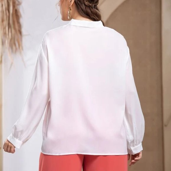 🦋 3/$25 Tie Neck Drop Shoulder Blouse - Picture 4 of 7